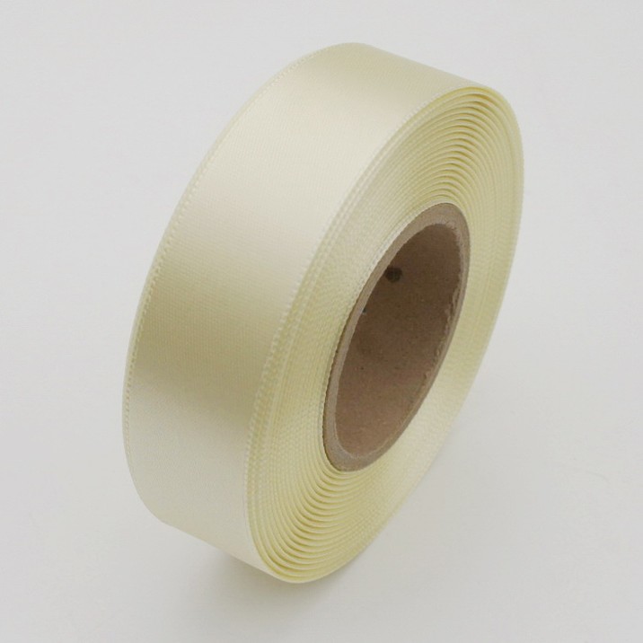 atlasová stuha 24 mm x 20 m - vanilková