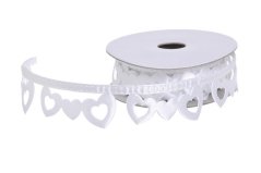 srdíčková saténová stuha 3m - bílá